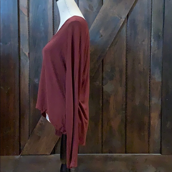 Wilfred vneck maroon long sleeve top - Picture 3 of 7